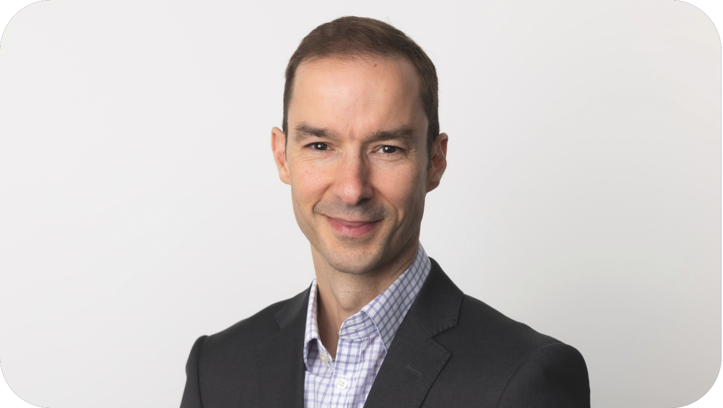 Alex Paschalis headshot website rounded